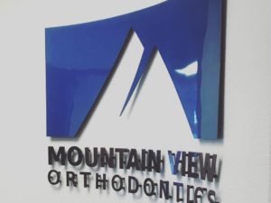 Mountain_View_Orthodontics_Las_Vegas_Logo_Interior_Custom_Sign